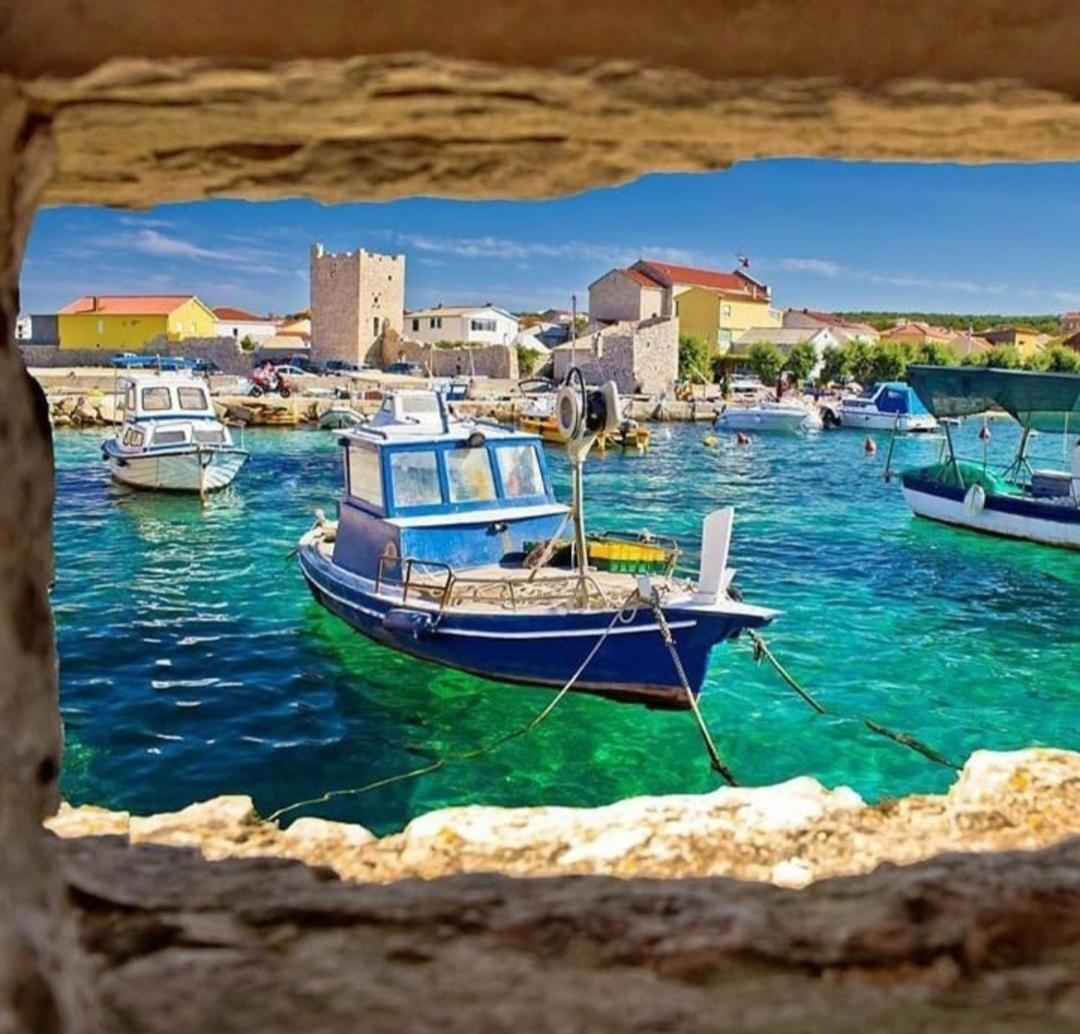 Apartment 4Reasons Ražanac Εξωτερικό φωτογραφία
